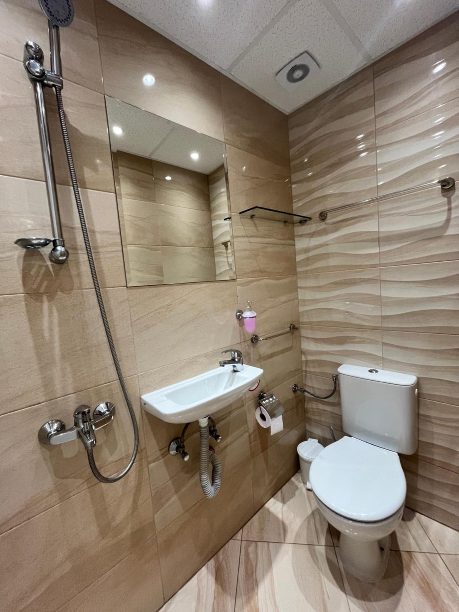 Guesthouse Zornitsa خيساريا المظهر الخارجي الصورة
